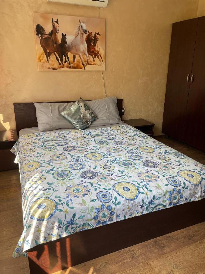 Lotos Apartament Apartment Burgas ภายนอก รูปภาพ